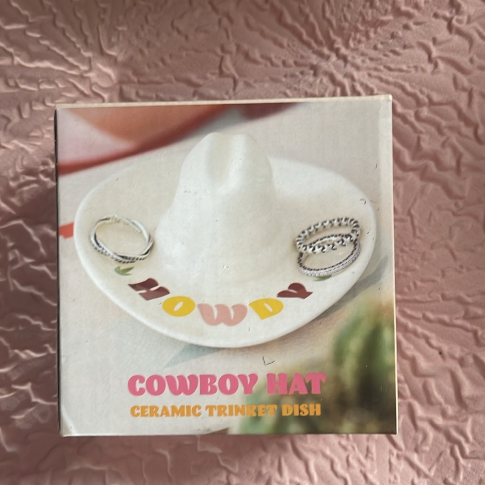 ($6) Howdy Cowboy Hat Trinket Dish - Picture 2 of 6